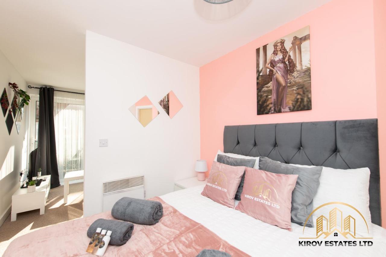 Aphrodite Apartment - The Lust Of Town サウサンプトン エクステリア 写真